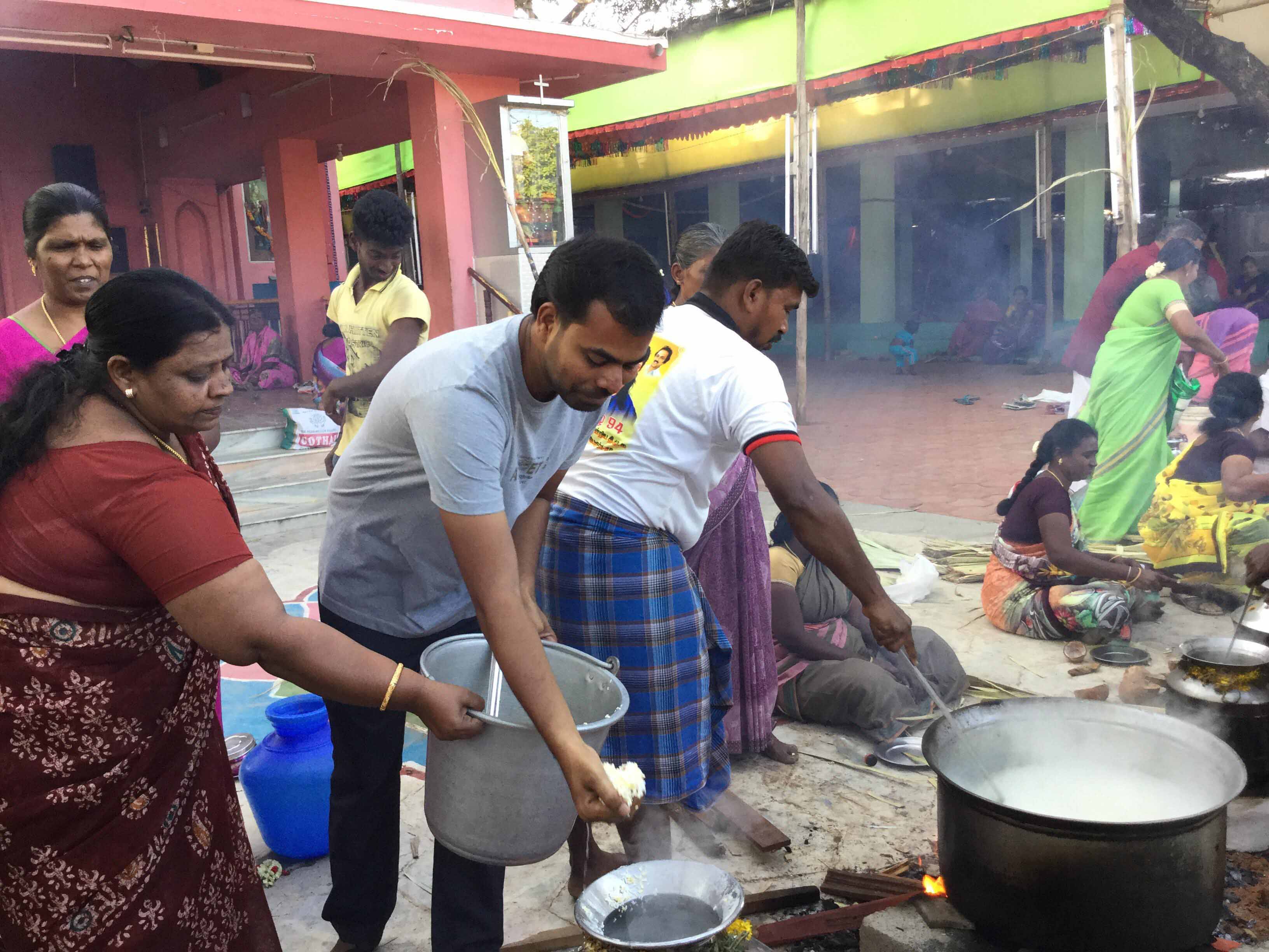 http://www.surandaianthoniyar.com